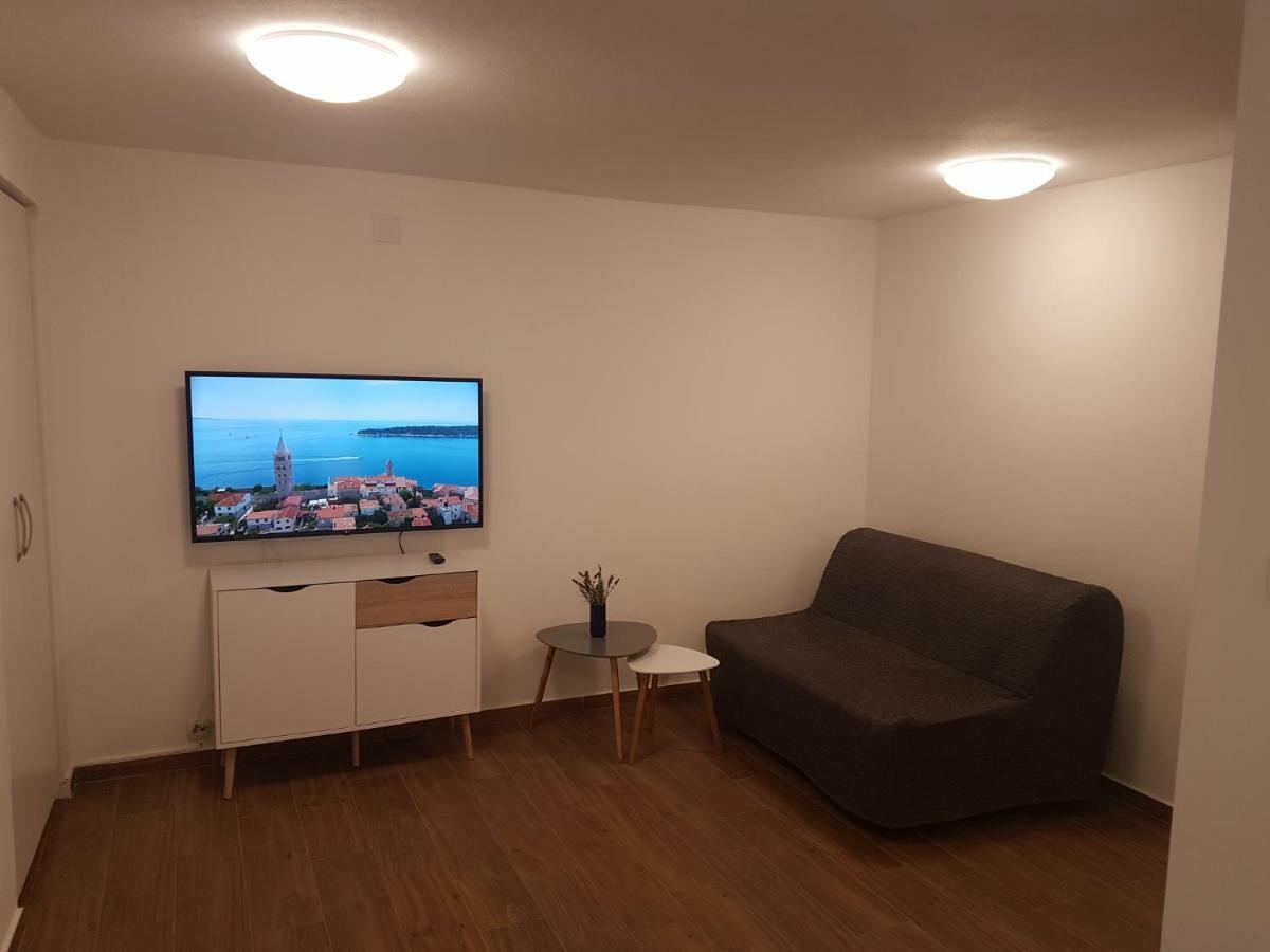 Apartments Jungic, Rab Banjol Zewnętrze zdjęcie